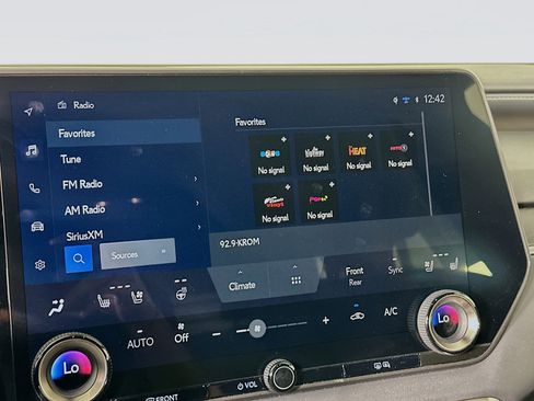 Used 2023 Lexus RX 350 Premium image 21