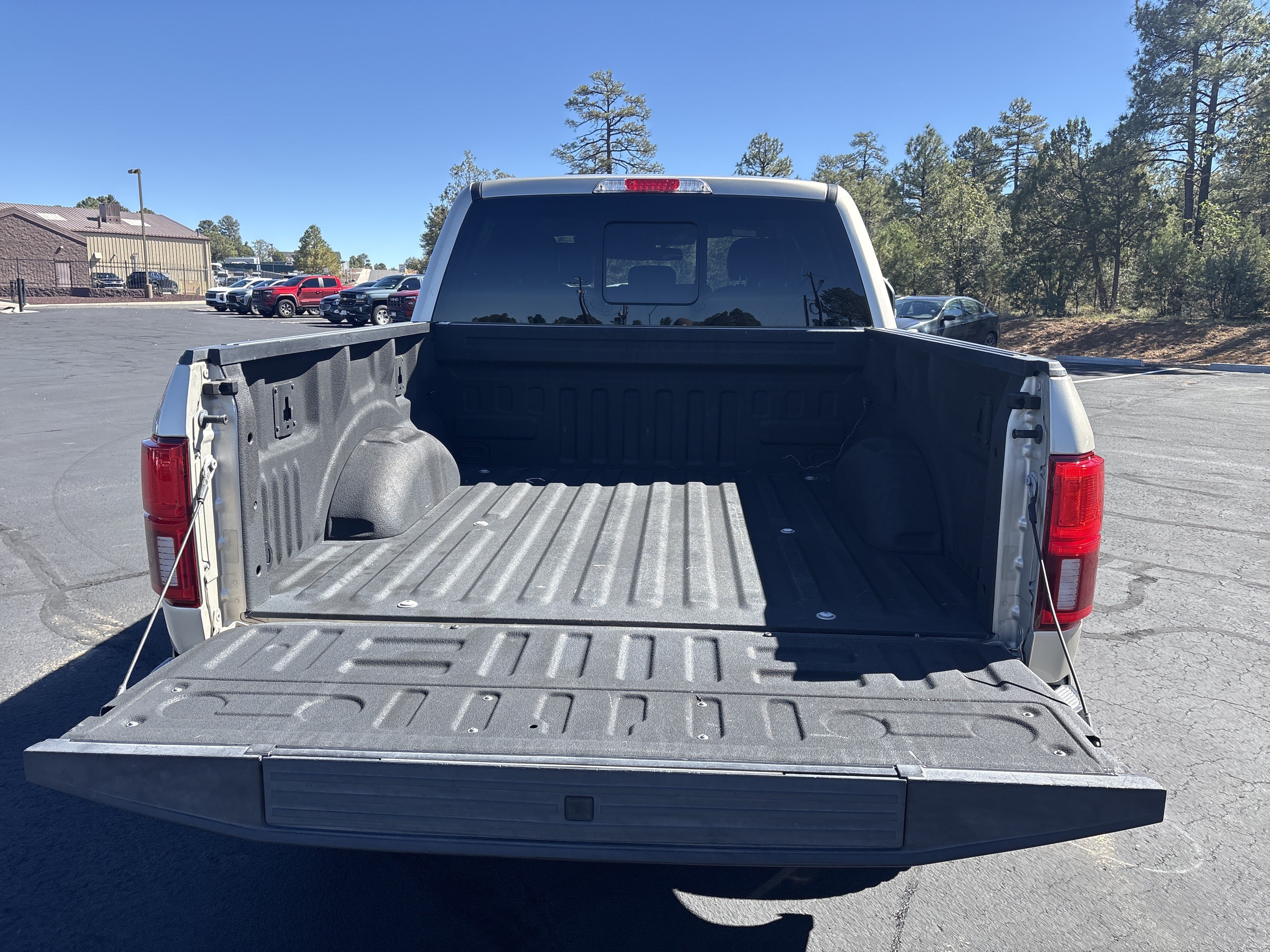 Used 2018 Ford F150 King Ranch w/ Equipment Group 601A Luxury AWD/4WD image 11