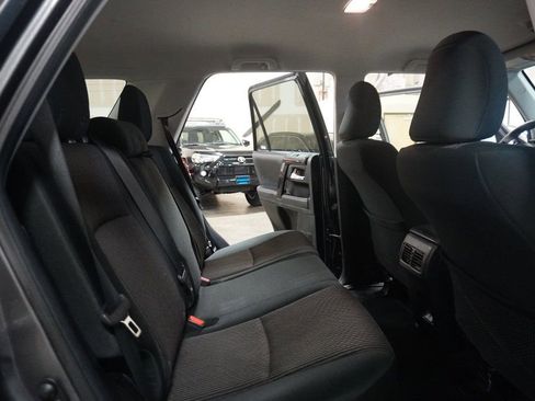 Used 2020 Toyota 4Runner TRD Off-Road image 7