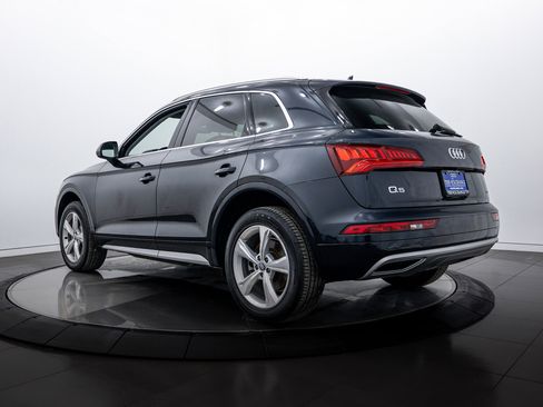 Used 2020 Audi Q5 2.0T Premium w/ Convenience Package image 5