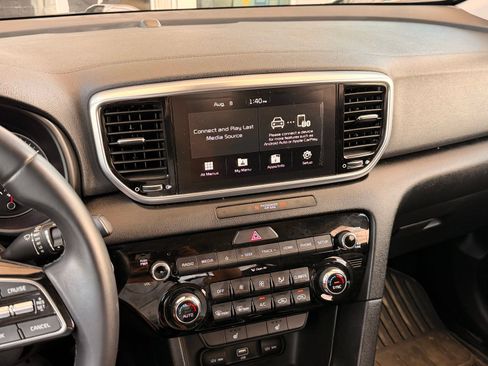 Used 2021 Kia Sportage EX FWD image 37