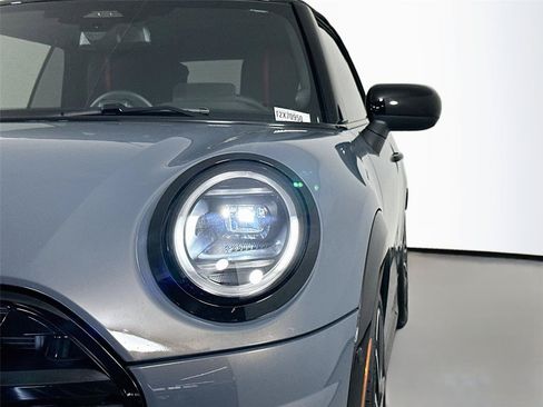 Used 2026 MINI Cooper S FWD image 7