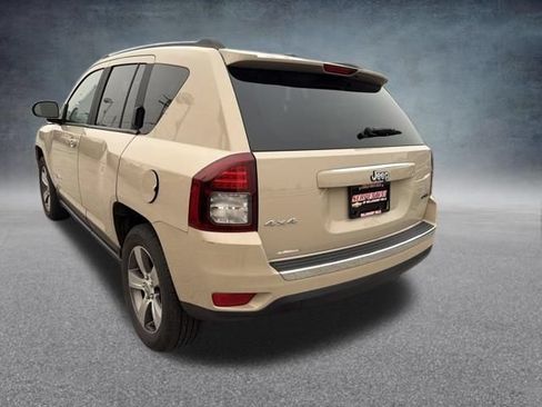 Used 2017 Jeep Compass High Altitude AWD/4WD image 9