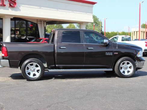 Used 2017 RAM 1500 Lone Star image 3
