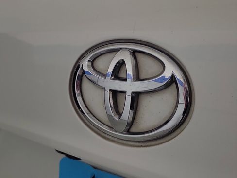 Used 2020 Toyota Highlander Limited image 7