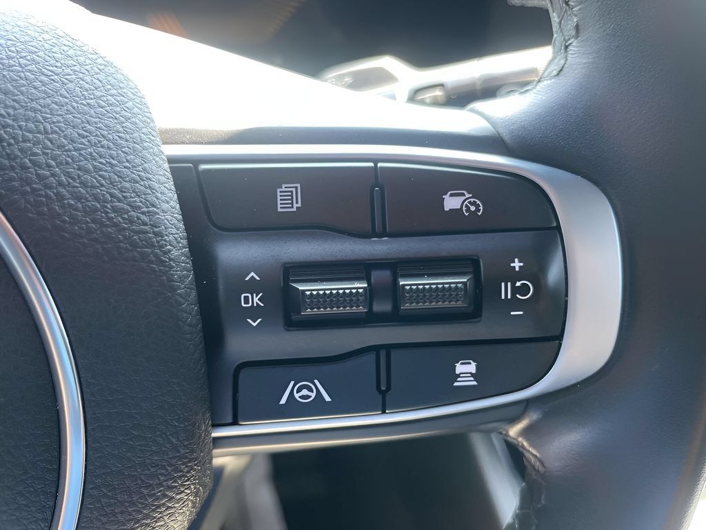 Used 2025 Kia K5 GT-Line FWD image 23