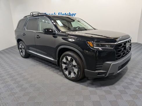 New 2026 Honda Pilot Touring image 8