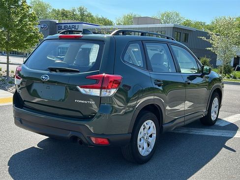 Certified 2023 Subaru Forester AWD/4WD image 6