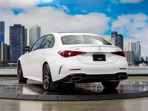 Used 2025 Mercedes-Benz C 300 4MATIC Sedan image 9