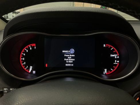 Used 2019 Dodge Durango SXT w/ 3rd Row Seating Group image 23