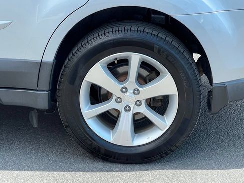 Used 2013 Subaru Outback 2.5i Limited w/ Moonroof Pkg AWD/4WD image 15