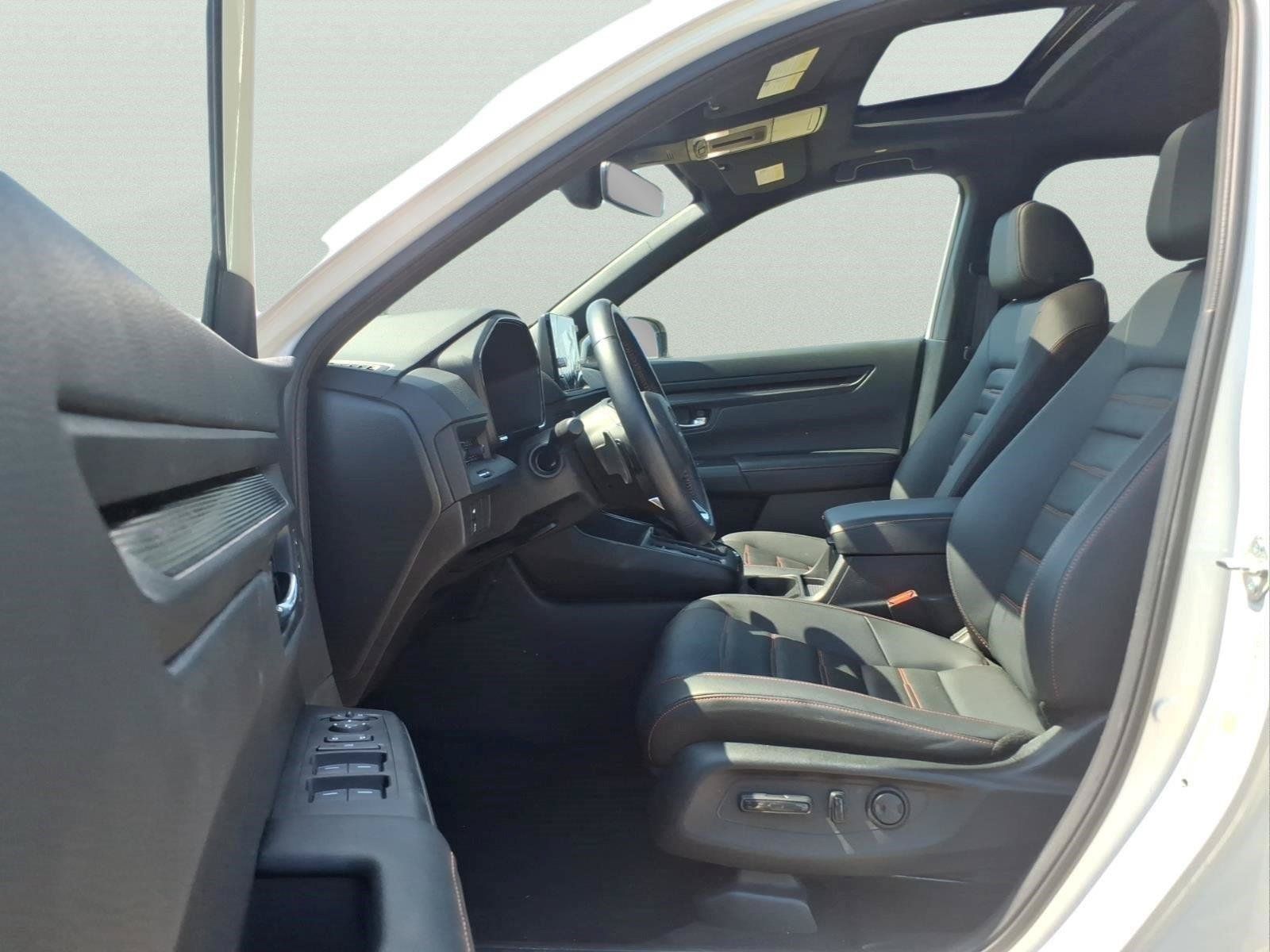 Used 2025 Honda CR-V Sport-L image 16