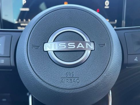 New 2026 Nissan Kicks SR w/ Cold Weather Package image 5