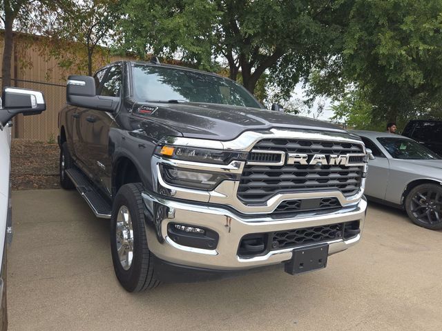 Used 2025 RAM 2500 Big Horn AWD/4WD image 3