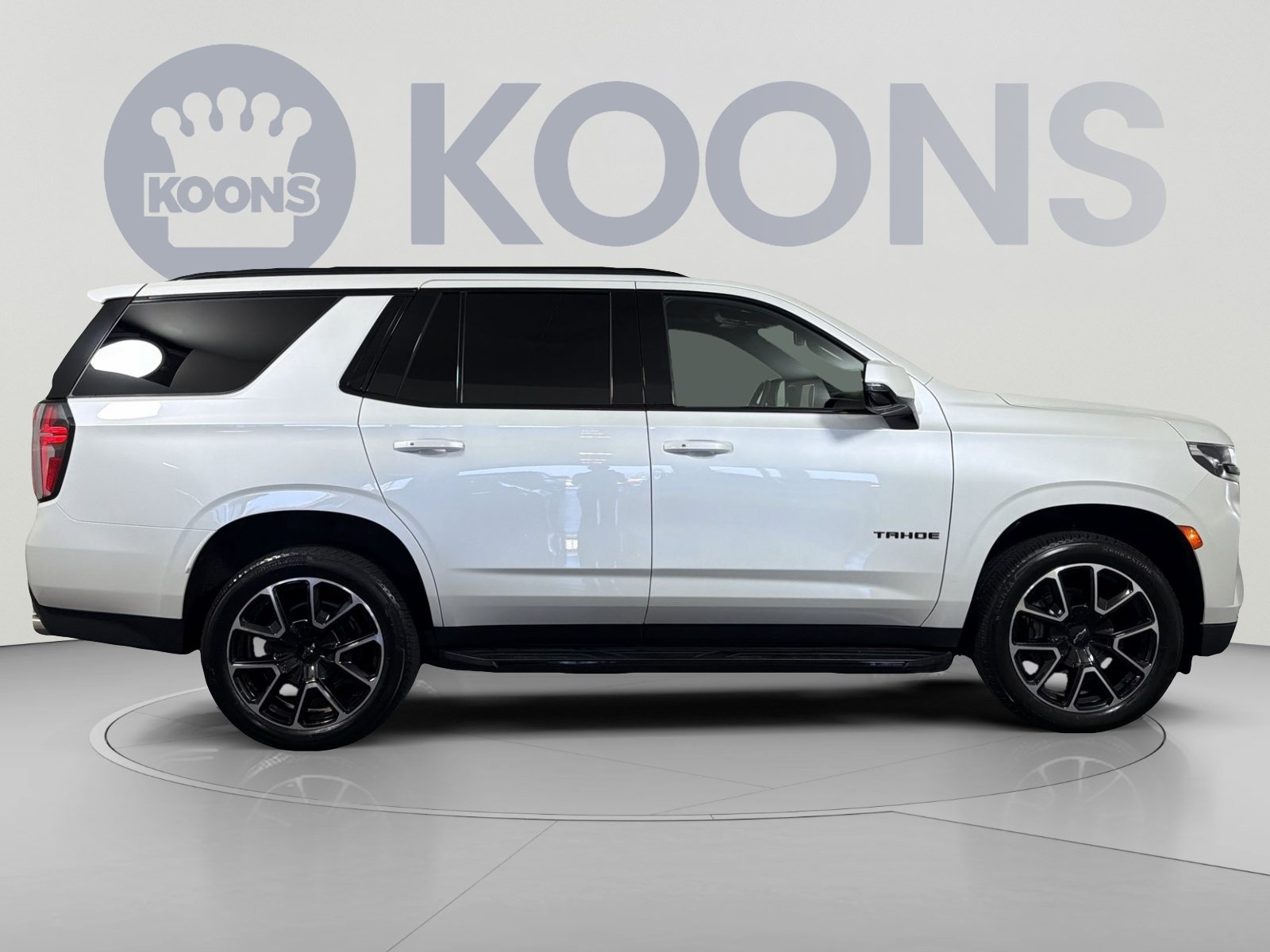 Used 2024 Chevrolet Tahoe RST w/ Sport Performance Package AWD/4WD image 8