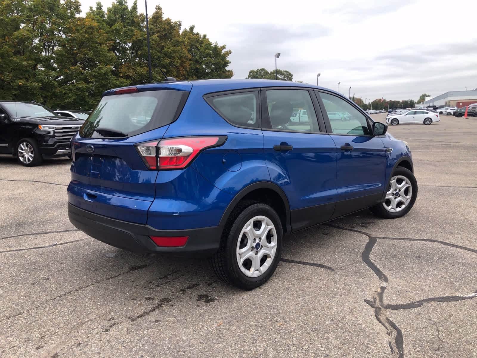 Used 2018 Ford Escape S FWD image 3