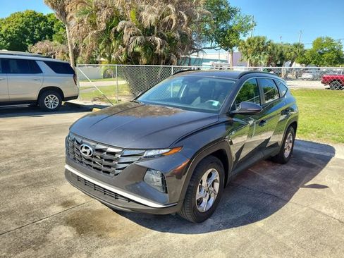 Used 2023 Hyundai Tucson SEL image 2