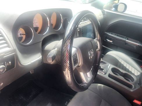 Used 2013 Dodge Challenger R/T RWD image 81