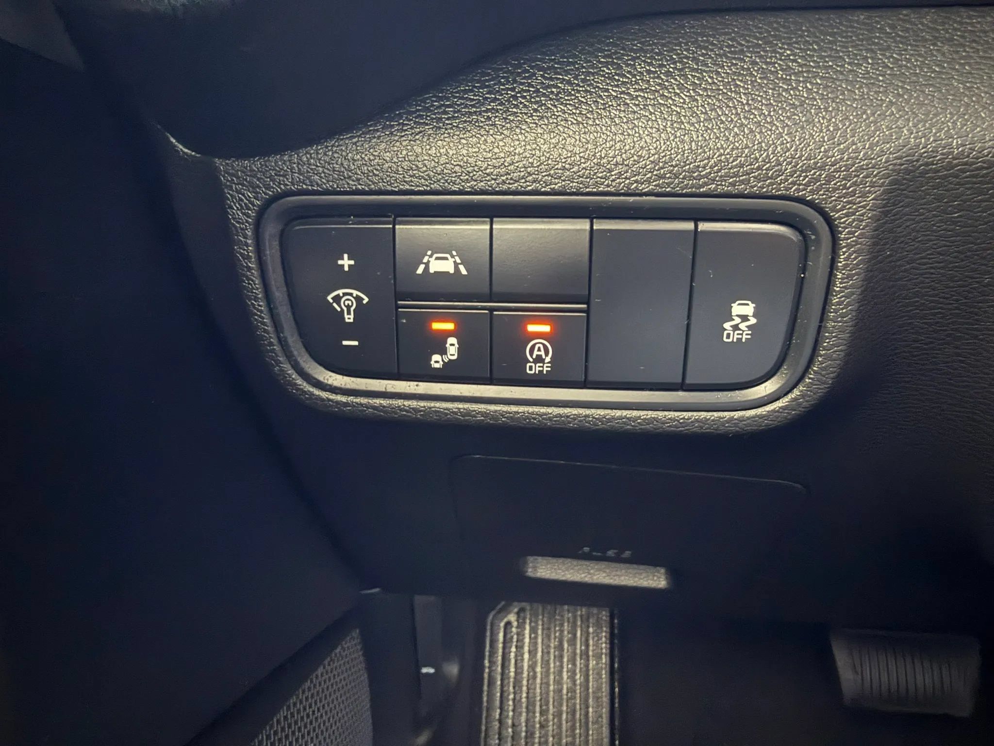 Used 2022 Kia Soul LX w/ Technology Package FWD image 23