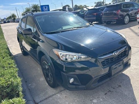 Used 2020 Subaru Crosstrek 2.0i Premium w/ Moonroof Package 1 image 3