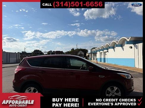 Used 2015 Ford Escape SE FWD image 6