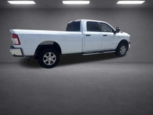 Used 2024 RAM 2500 Big Horn AWD/4WD image 17