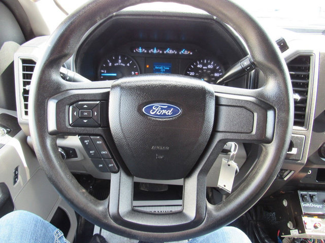 Used 2018 Ford F550 2WD Regular Cab Super Duty w/ Power Equipment Group image 27