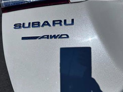 Used 2019 Subaru Outback 2.5i Limited AWD/4WD image 5