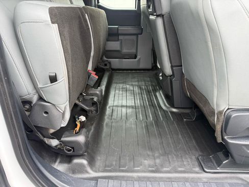 Used 2022 Ford F150 XL w/ Equipment Group 101A High AWD/4WD image 17