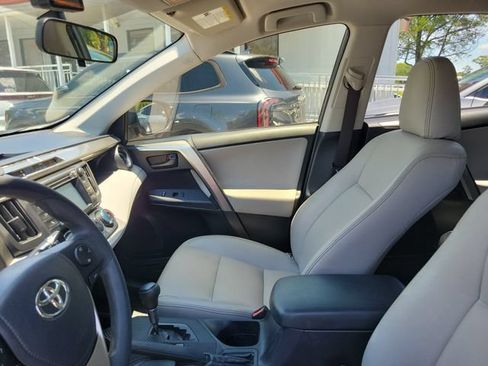 Used 2014 Toyota RAV4 LE FWD image 19