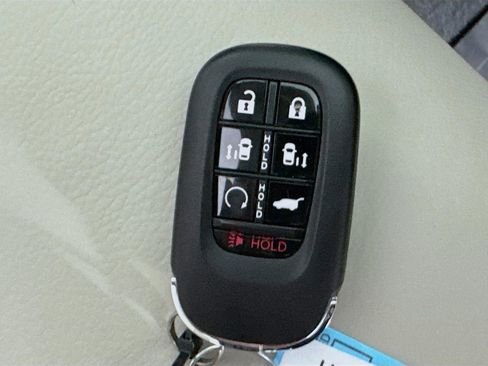 Used 2026 Honda Odyssey Touring image 41