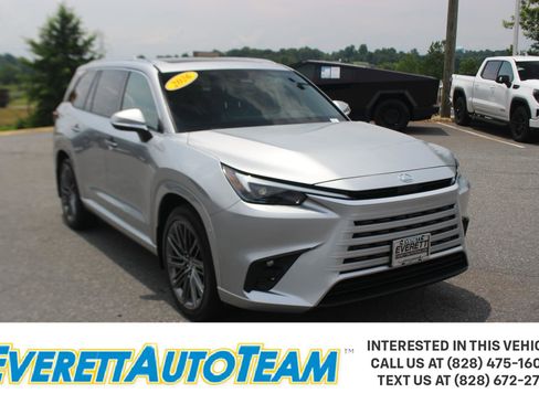 Used 2026 Lexus TX 550h AWD Plug-In Hybrid w/ Technology Package image 1