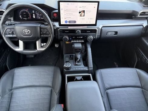 Used 2025 Toyota 4Runner TRD Sport Premium AWD/4WD image 4