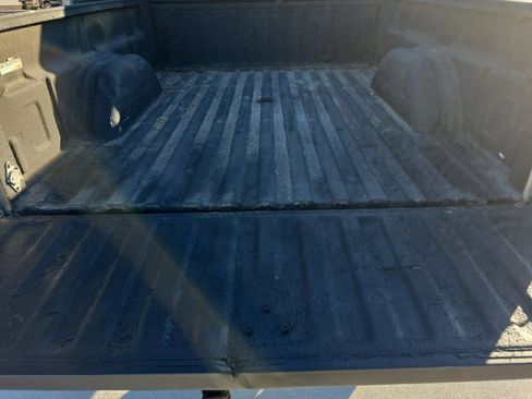 Used 2001 Chevrolet Silverado 2500 LS w/ Off-Road Skid Plate Pkg image 16