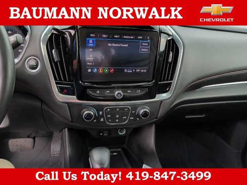Used 2023 Chevrolet Traverse RS AWD/4WD image 22
