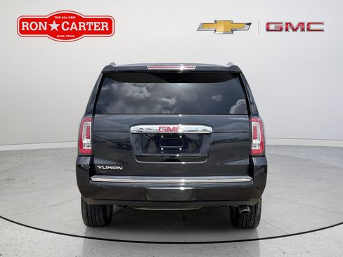 Used 2020 GMC Yukon Denali w/ Denali Ultimate Package RWD image 5