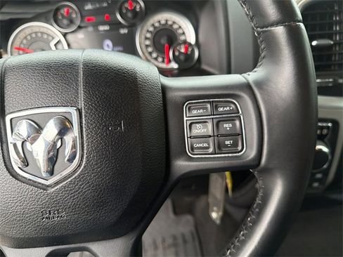 Used 2018 RAM 1500 Big Horn image 25