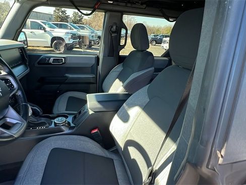 Used 2022 Ford Bronco Big Bend image 14