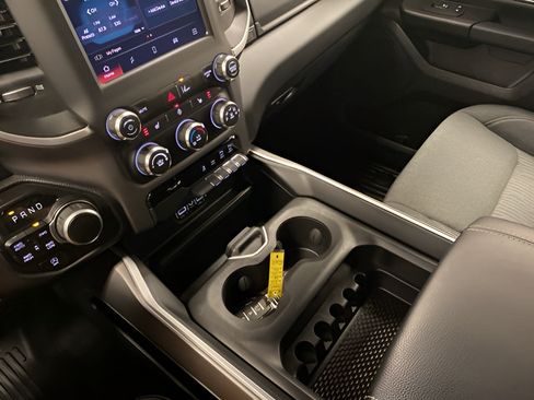 Used 2023 RAM 1500 Big Horn AWD/4WD image 13