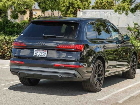 Used 2022 Audi Q7 2.0T Premium Plus w/ Premium Plus Package AWD/4WD image 6