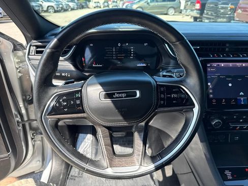 Certified 2021 Jeep Grand Cherokee L Overland w/ Luxury Tech Group IV AWD/4WD image 10