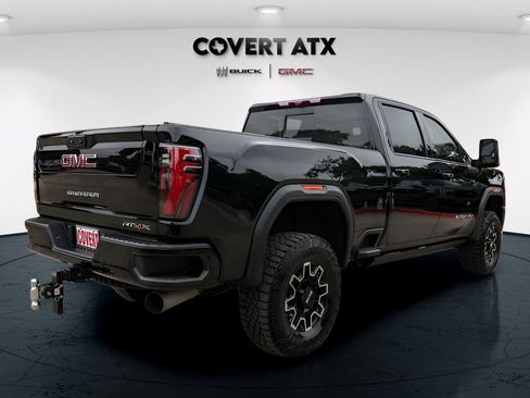 Used 2025 GMC Sierra 2500 AT4X AWD/4WD image 7