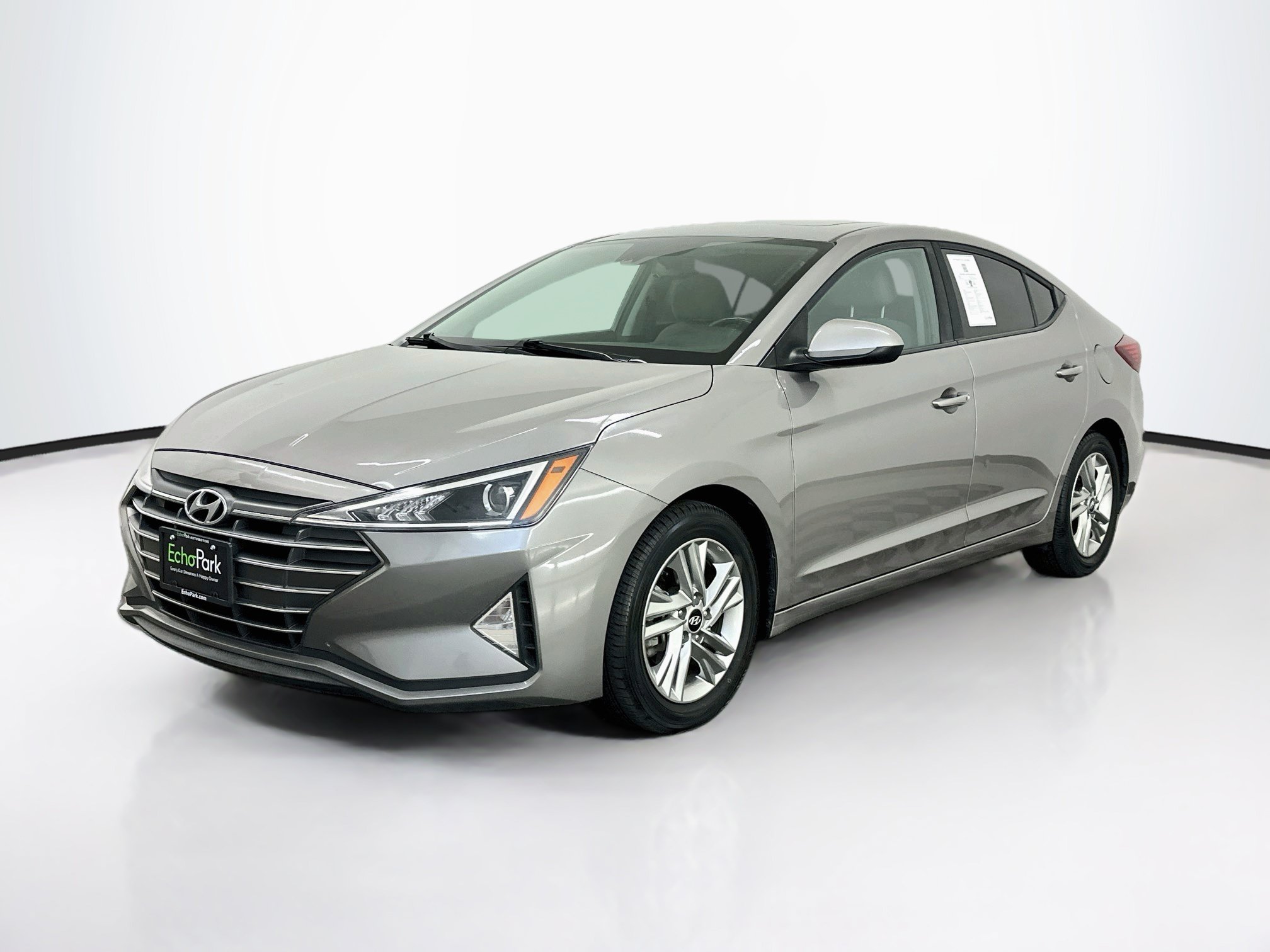 Used 2020 Hyundai Elantra Value Edition FWD image 3