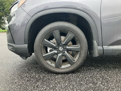 Used 2025 Honda Pilot Black Edition image 31