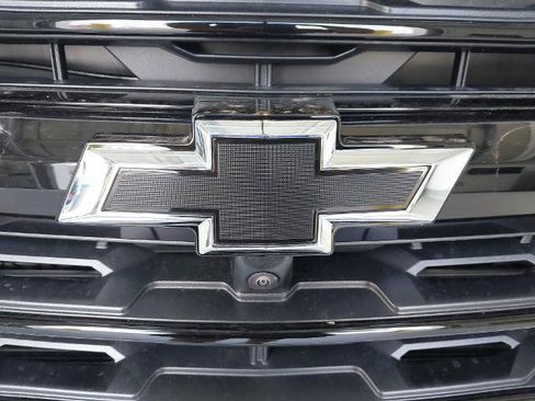 New 2026 Chevrolet Traverse LT w/ Midnight/Sport Edition FWD image 31