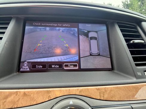 Used 2012 INFINITI QX56 4WD w/ Theater Pkg image 18