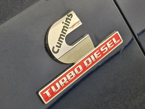 Used 2022 RAM 3500 Laramie image 10