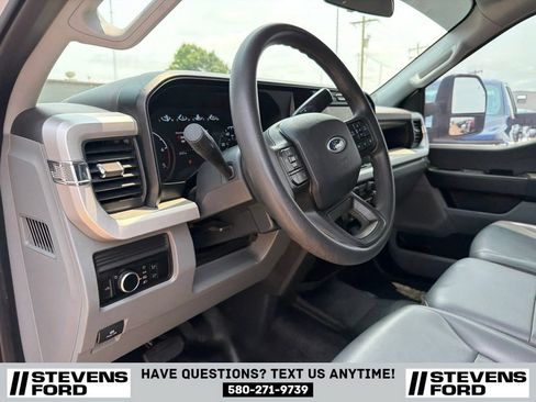 Used 2025 Ford F250 XL w/ FX4 Off-Road Package AWD/4WD image 19
