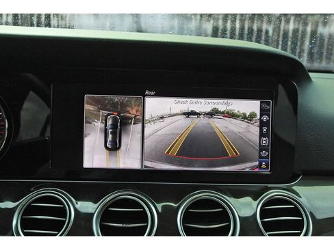 Used 2019 Mercedes-Benz E 300 image 28