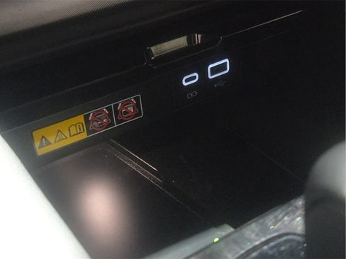 Certified 2025 Lexus RX 350 FWD w/ Technology Package image 21